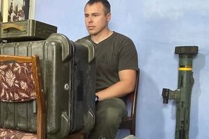 Костенко: Лукашенко як старий політик намагається пропетляти