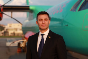 Тищенко очолював закарпатську обласну організацію "Слуги народу" з березня 2021 року