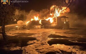 Вечером пожар потушили