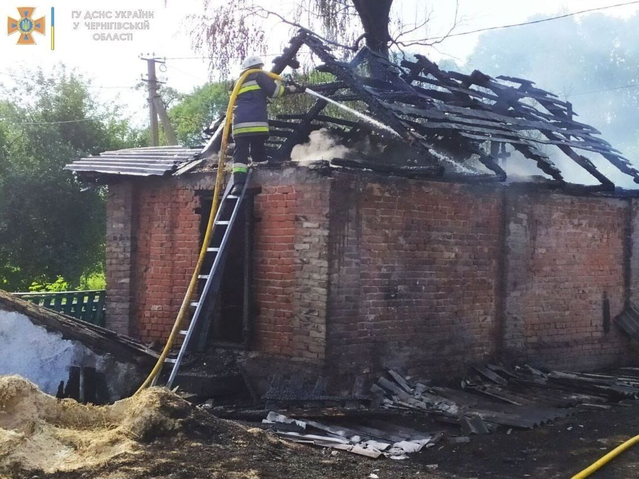 Військові РФ регулярно обстрілюють Чернігівську область із російської території