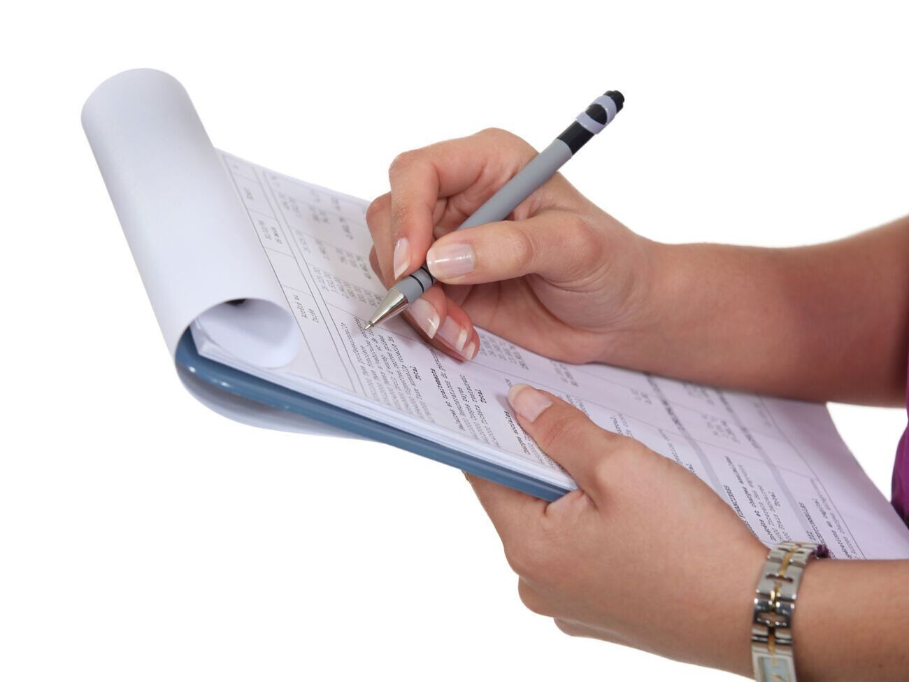 Опитування проводили методом телефонних інтерв'ю серед 2500 українців