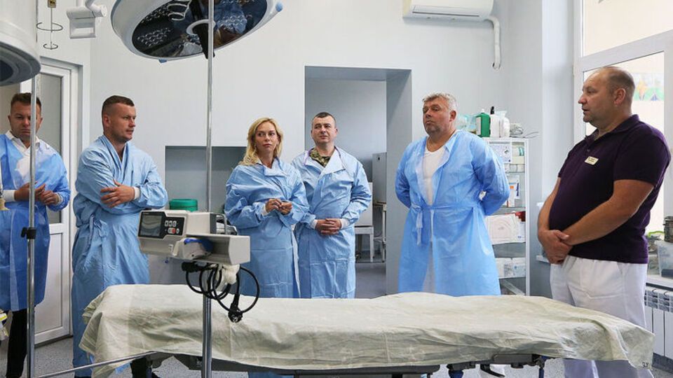 Hryhoriy Kozlovskyy donates hospital equipment in Lviv