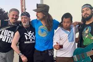 Нова пісня Gogol Bordello увійде до їхнього майбутнього альбому Solidaritine
