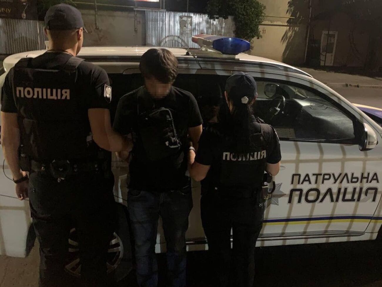 Патрульні затримали на Закарпатті шпигуна-волонтера