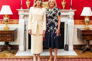 Зеленська про Байден: Вона знала, що якщо надіне щось кольору нашого прапора, мені буде приємно, а я, як представниця України, хотіла надіти українські кольори