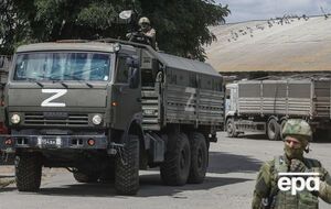 Российские оккупационные силы сформировали в Брянке Луганской области центр, где удерживаются военные, отказавшиеся воевать, пишет "Верстка"