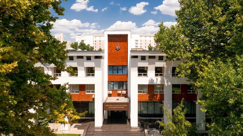 Министерство иностранных дел Молдовы отреагировало на обвинения России и напомнило, что Кишинев настаивает на выводе российских войск