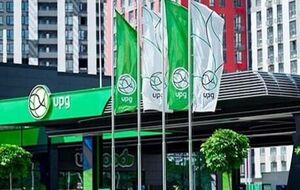 Тратить бонусы можно как на топливо, так и на любой товар в фирменном магазине