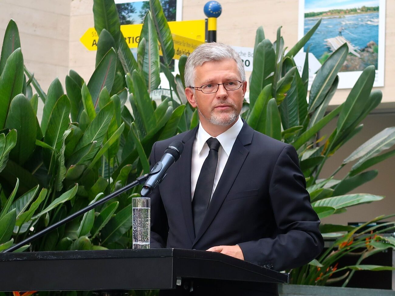 Мельник: Деякі німці все ще мріють, що після завершення війни відносини з Росією буде реанімовано