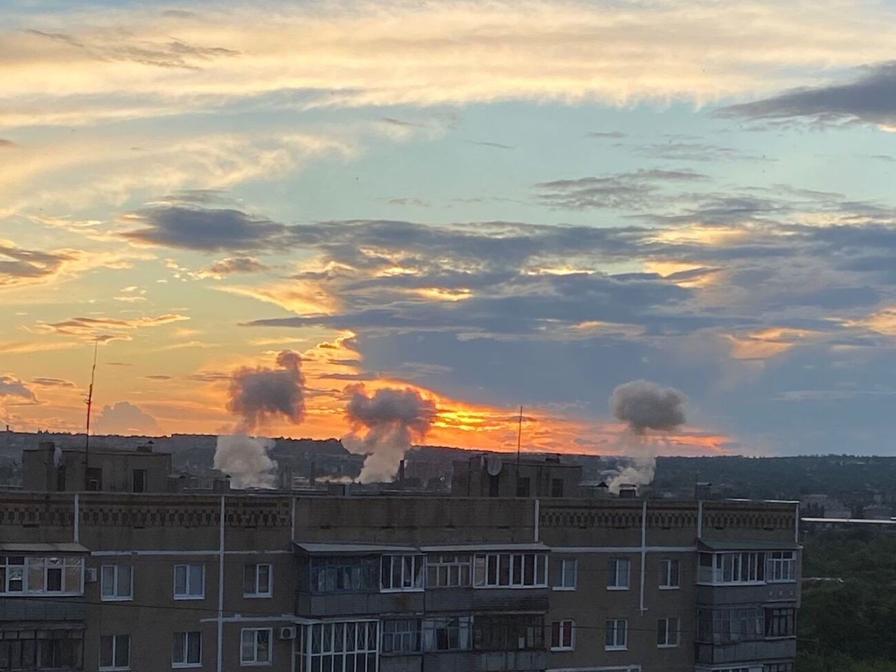 Унаслідок обстрілів Слов'янська пошкоджено житлові будинки