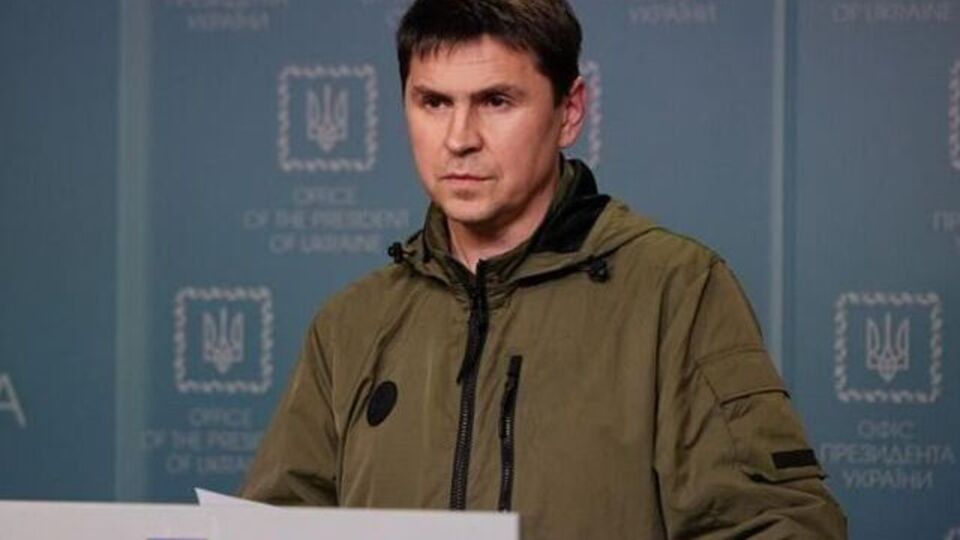 Подоляк: Потрібно завдати військової поразки Росії, тоді сядемо за стіл переговорів