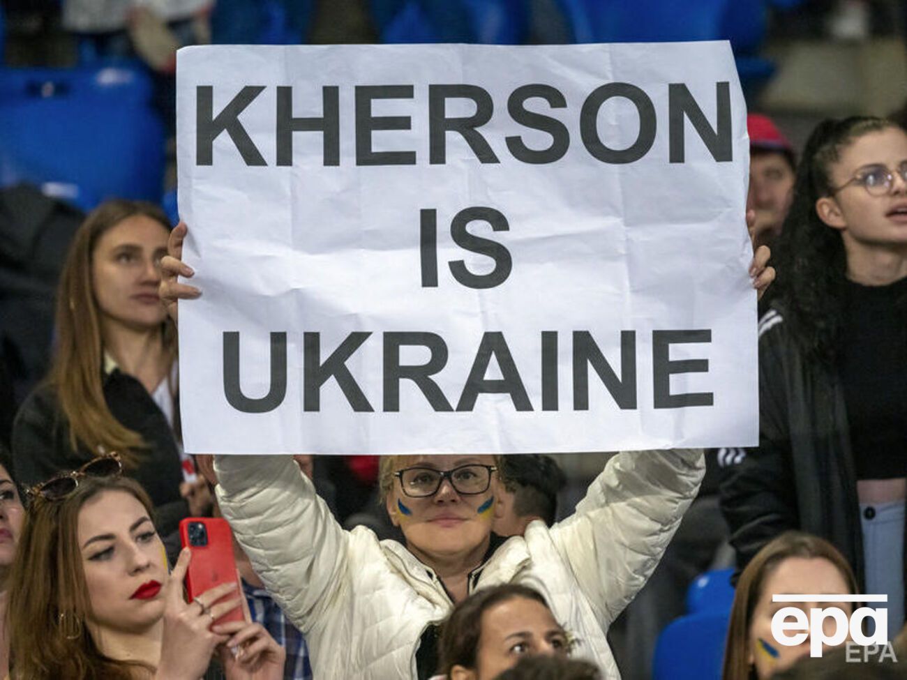 Те, що відбувається, Хлань назвав "ще не звільненням Херсона, але серйозними підготовчими кроками в цьому напрямі"
