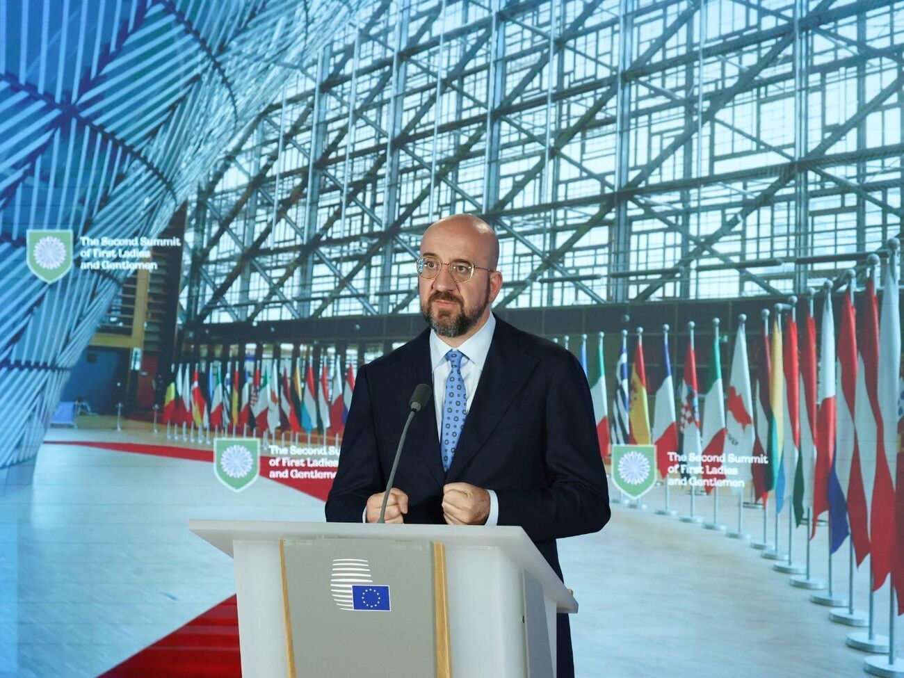 Обстріл РФ сховищ зерна в порту Одеси створює величезну загрозу для мільйонів життів у всьому світі, зазначив Шарль Мішель