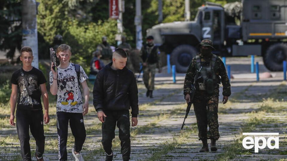 Окупанти зрозуміли, що треба терміново зберегти обличчя на тлі провалів, відреагував на заяву про створення комісій Хлань