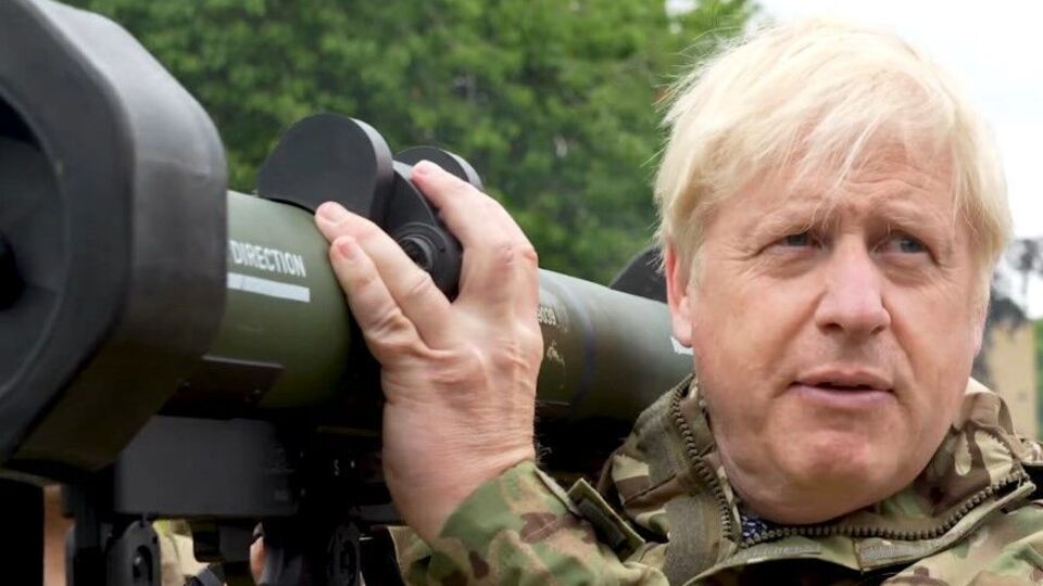 Джонсон під час тренувань цілився з протитанкового ракетного комплексу