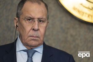 Лавров заявил, что РФ "поможет украинскому народу избавиться от режима, абсолютно антинародного и антиисторического"