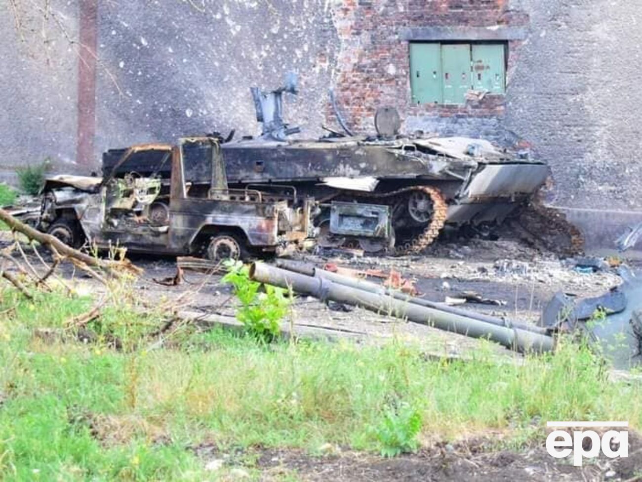 У британській розвідці вважають, що Росія має не лише кадрові проблеми, а й труднощі з евакуацією та ремонтом тисяч бойових машин