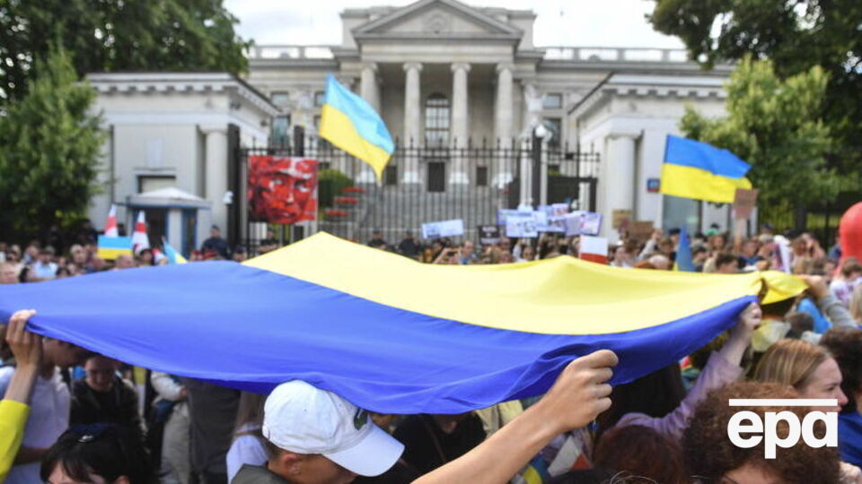 Рада польської мови закликала використовувати словосполучення "в Україні" в публічній сфері й більше не вважає "на Україні" єдиною правильною формою