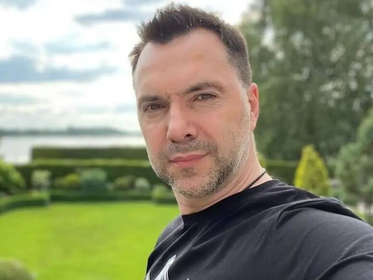 Арестович прокомментировал шутку о своей персоне