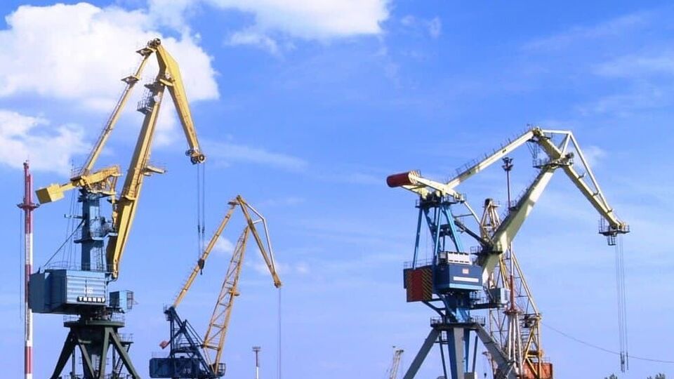 В течение ближайших суток Украина будет готова работать над возобновлением экспорта агропродукции из порта Черноморск, отметили в Мининфраструктуры