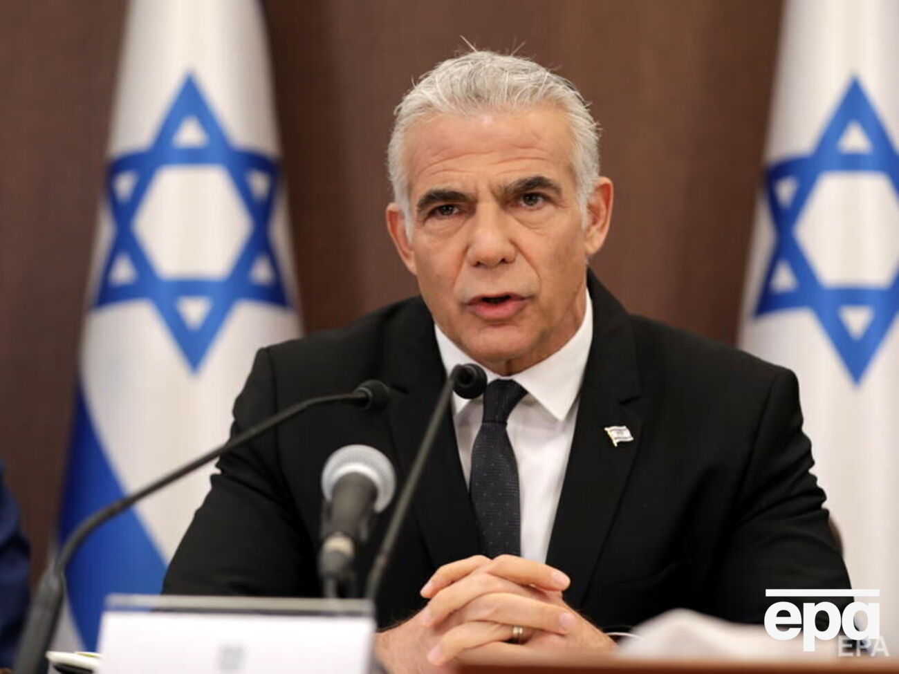 Глава израильского правительства Лапид (на фото)&nbsp;в ответ на закрытие "Сохнута" может "изменить свою де-факто нейтральную позицию" в отношении войны в Украине &ndash; экс-посол Израиля в Москве