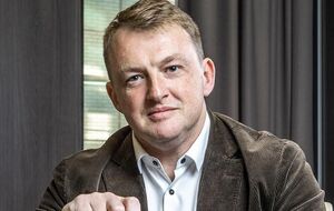 Спасибо Орбану за заявление о "чистой расе". Теперь у европейцев возникнет отторжение к его тезисам, что нужно "договариваться с Путиным"