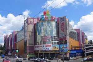 Суд арестовал нежилые помещения ТРЦ "Мармелад" площадью более 15 тыс. м²