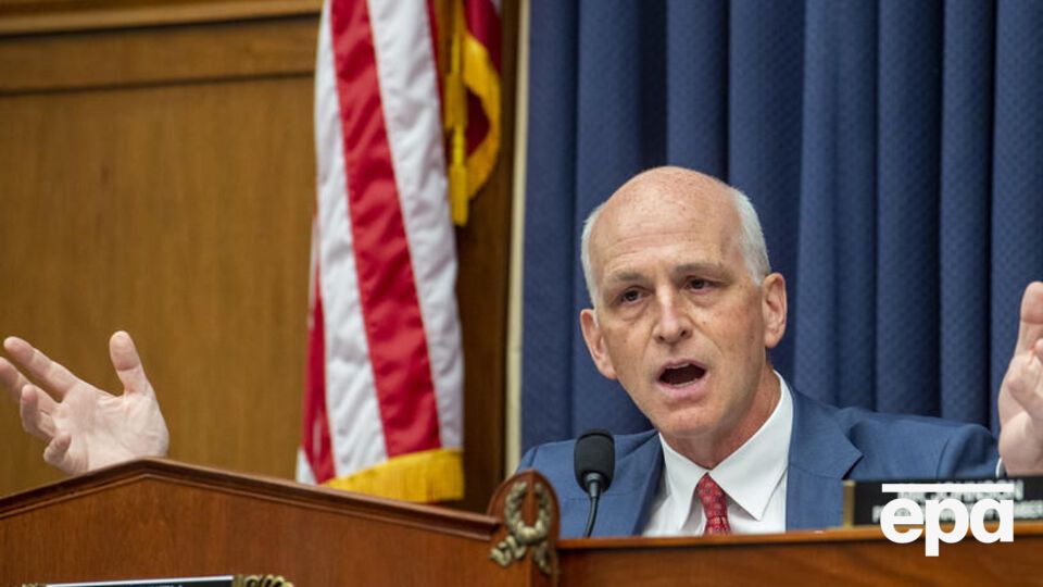Адам Сміт очолює комітет збройних сил Палати представників США