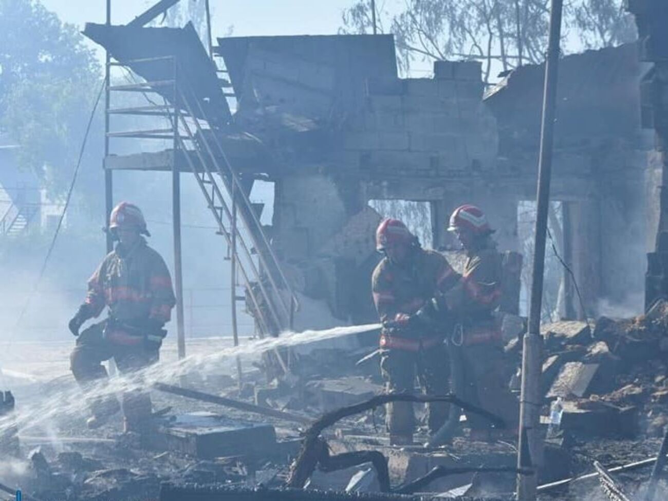 В результате ракетного удара по Затоке разрушены дома обычных жителей курортного поселка