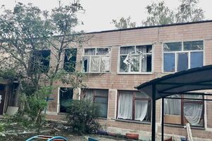 В Марганце повреждены восемь пятиэтажек, больница и детский сад