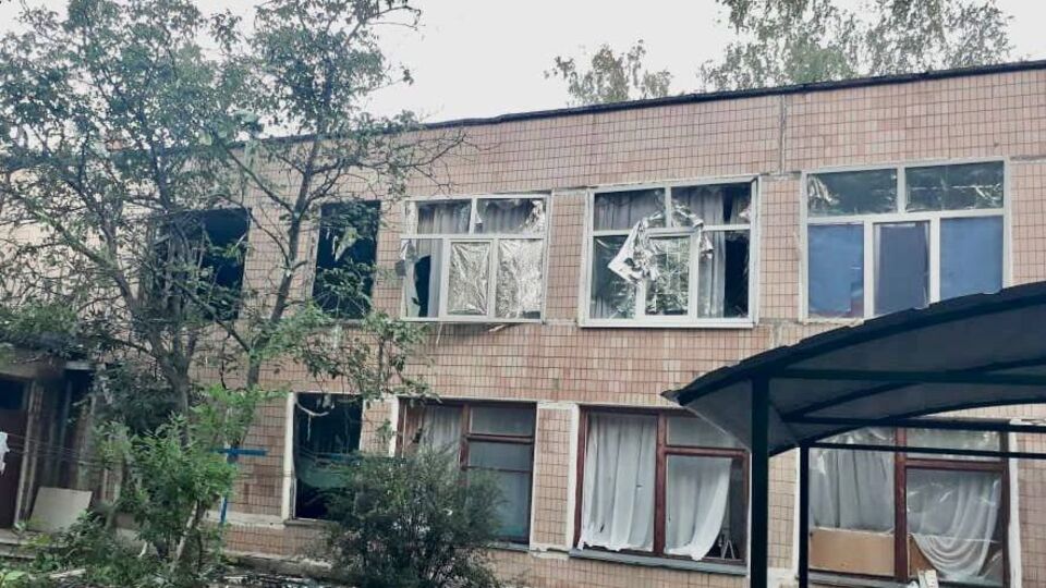 У Марганці пошкоджено вісім п'ятиповерхівок, лікарню і дитячий садок