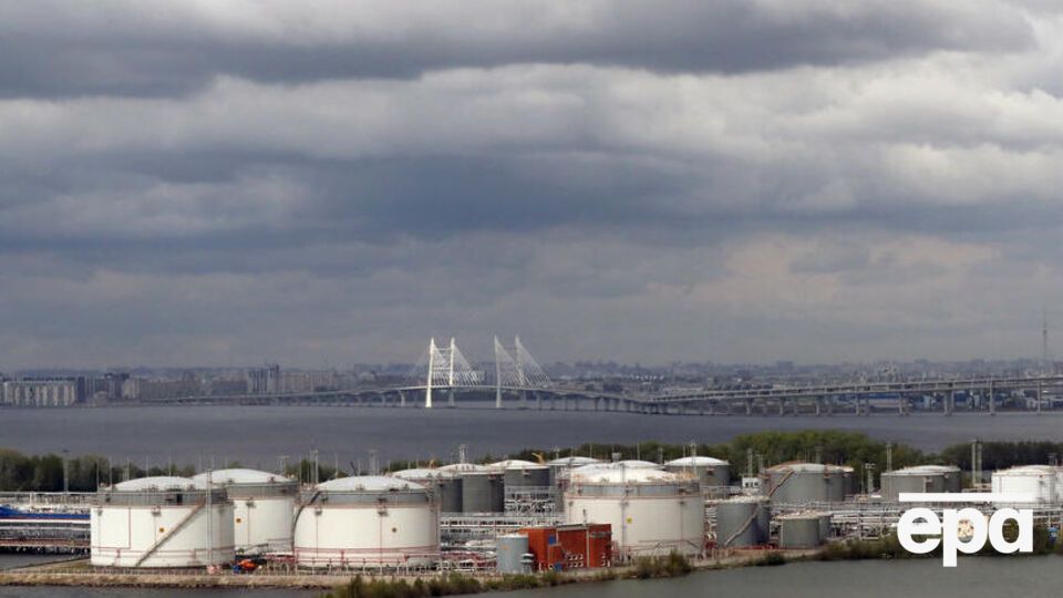 Країни G7 хочуть знизити ціну на російську нафту