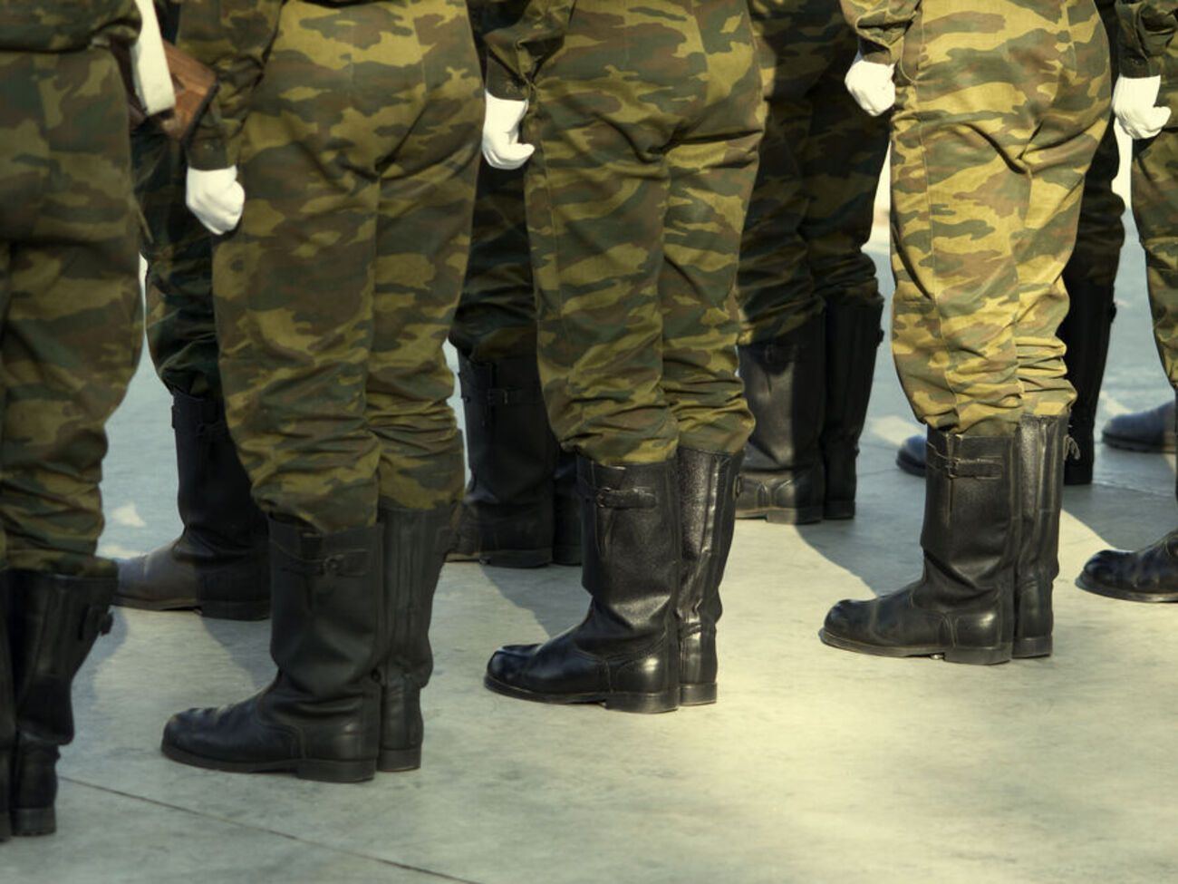 За восемь лет оккупации Крымского полуострова более 34 тыс. крымчан принудительно попали на военную службу в армию РФ