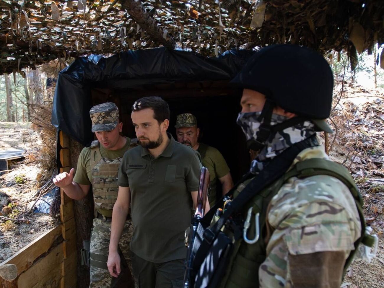 Тимошенко осмотрел укрепленную украино-белорусскую границу в Волынской области