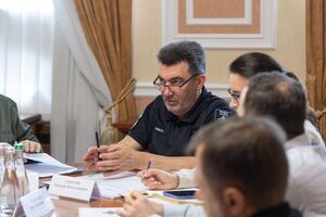 Данілов зазначив, що був би радий, якби Антонівський міст було знищено 25–26 лютого