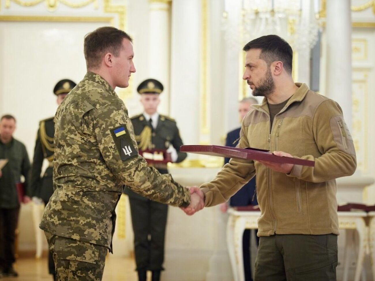 Зеленський у квітні вручав Кукурбі "Золоту Зірку"