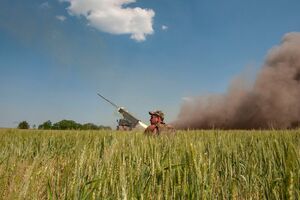 Украинские военные продолжают отбивать атаки оккупантов