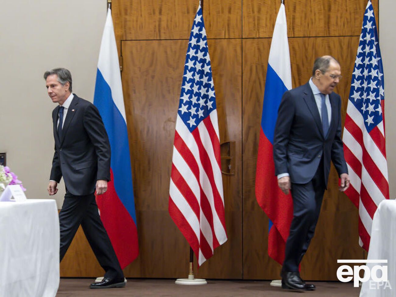 По официальным данным, Блинкен и Лавров не разговаривали с середины февраля