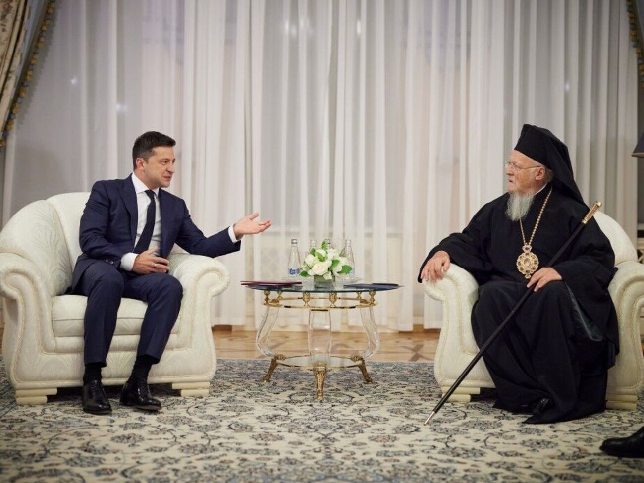 Зеленский поблагодарил Варфоломея за пожелания победы и мира