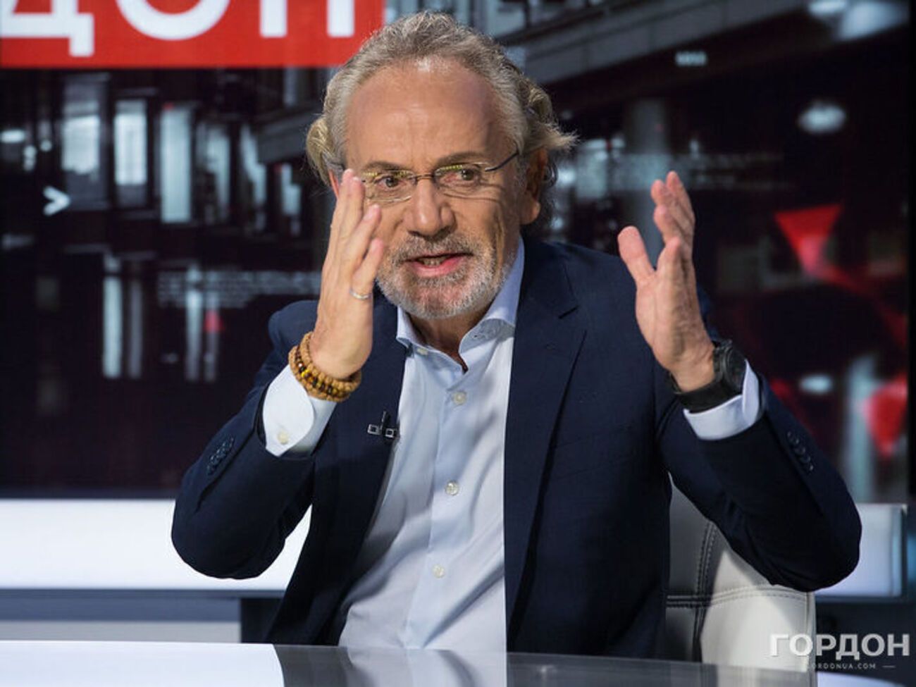 Шустер: О политбюро мы знали больше, чем об окружении Путина