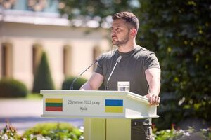 Зеленский: Орбан балансирует между отношениями с Россией и Украиной. Вот что он делает. На сегодняшний день он – исключение в ЕС