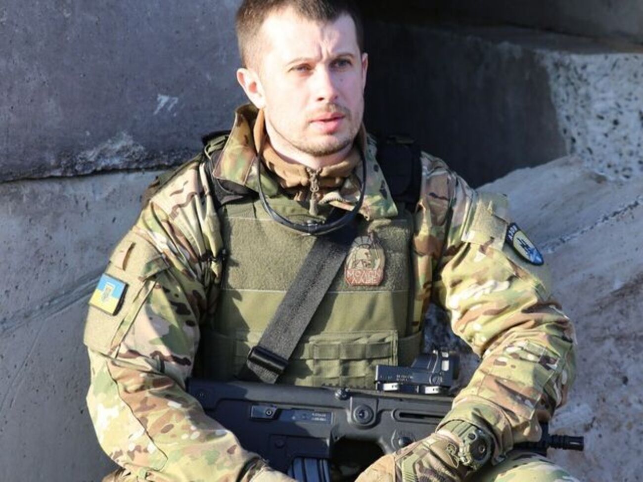 Росія не змогла перемогти "Азов" у чесному бою, тому намагається знищити віроломством, зазначив Білецький