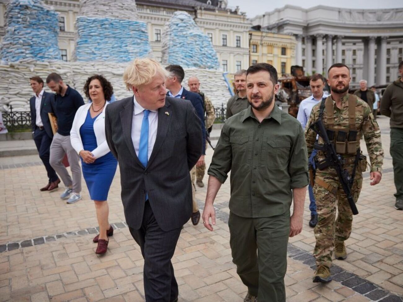 Зеленський підкреслив, що Джонсон – великий друг України