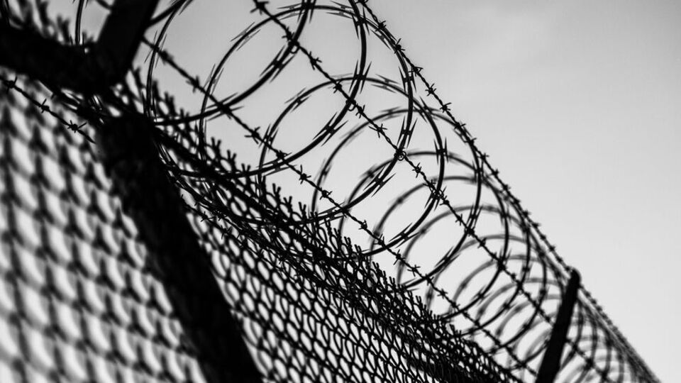 У будівлі колишньої колонії в Оленівці окупанти утримували українських військовополонених