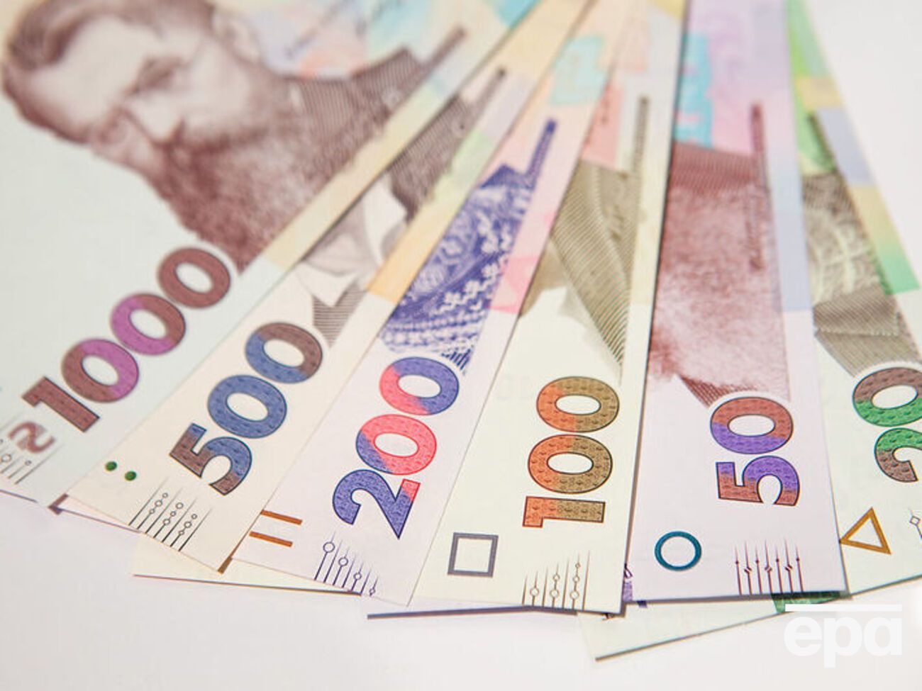 У липні НБУ підвищив облікову ставку до 25%