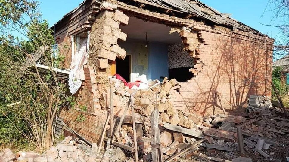 Славянск регулярно обстреливают