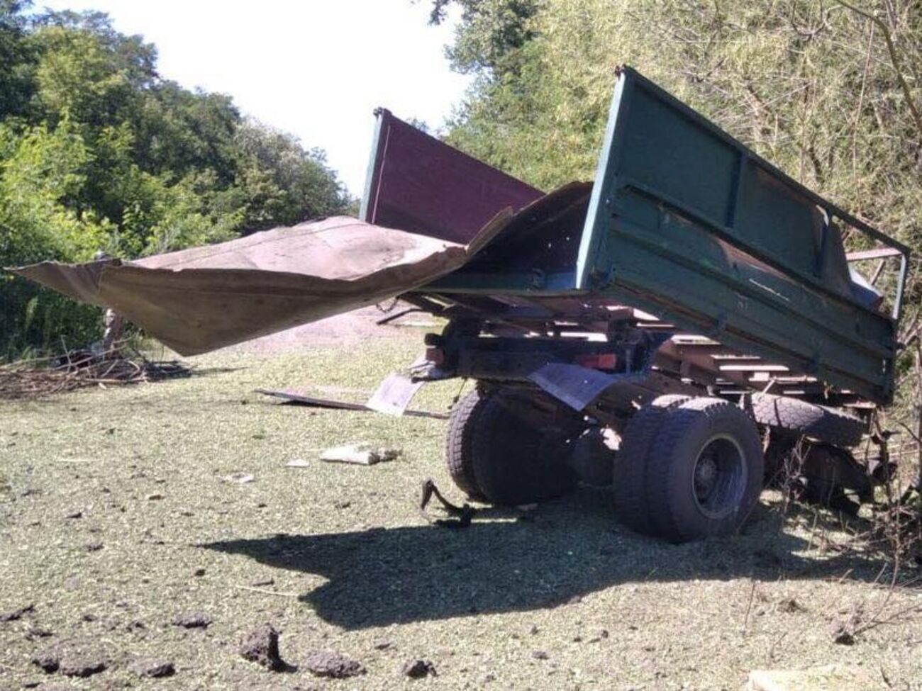Вантажівка наїхала на міни у Великописарівській громаді, зазначив голова Сумської ОВА