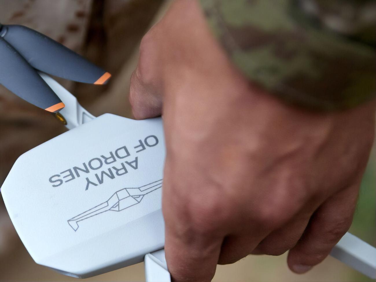 "Армию дронов" начали создавать менее месяца назад