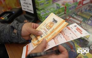 СМИ пишут, что выиграть джекпот в Mega Millions меньше шансов, чем быть пораженным молнией