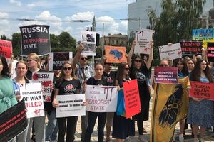 У родичів військовополонених зараз є списки загиблих тільки від російської сторони